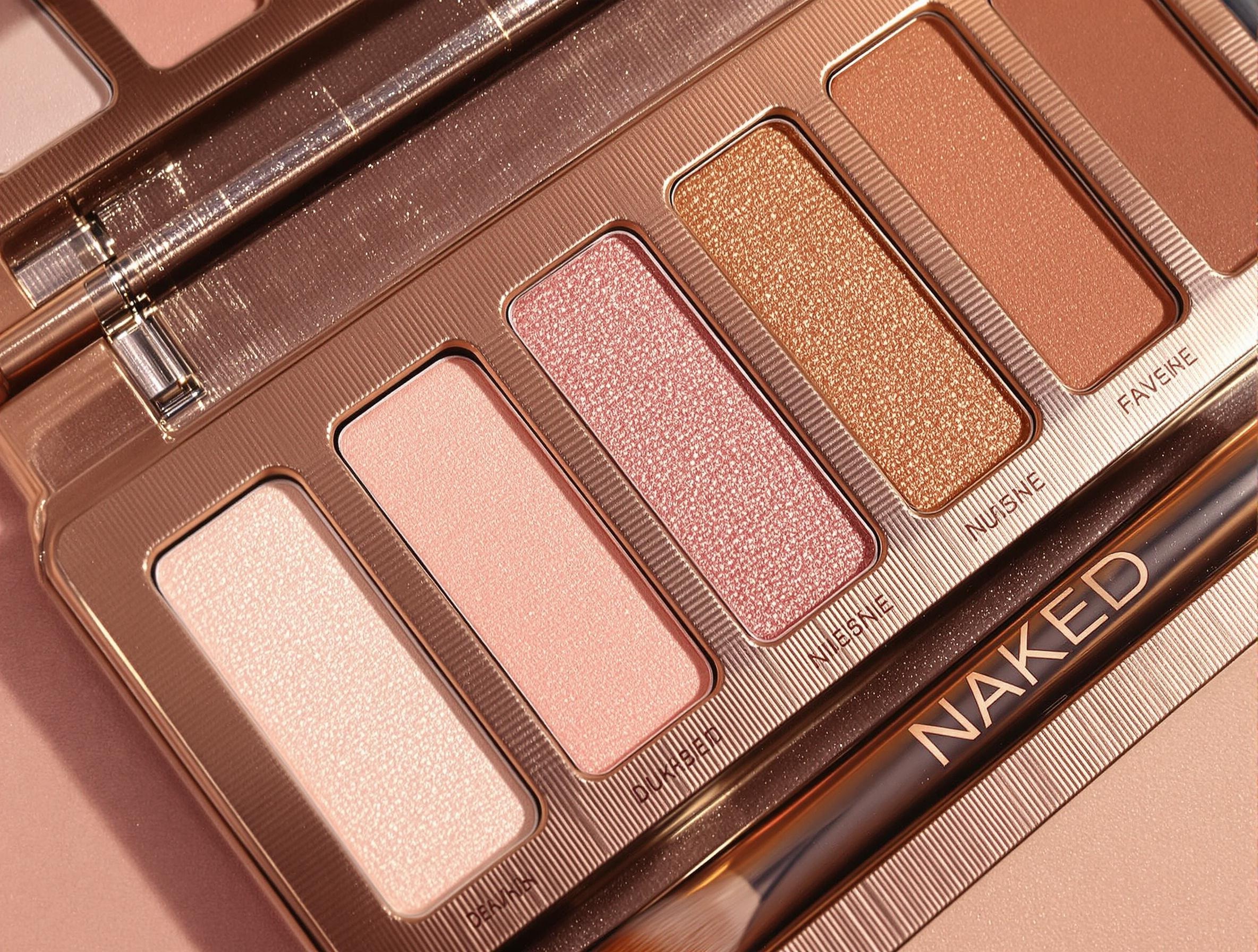 Palette Naked 3 Urban Decay, un incontournable des teintes rosées